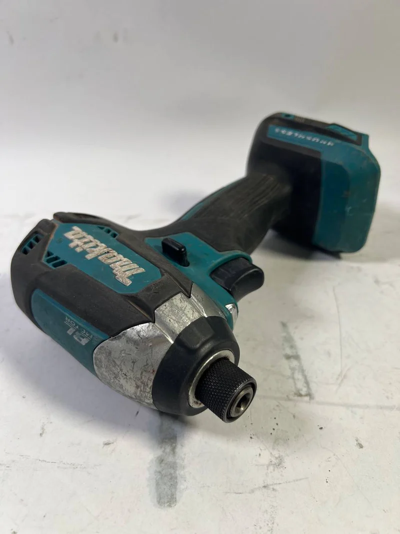 Makita DTD 153 Z 18 V Li-Ion Akku Schlagschrauber Solo - „Herstellergeprüft & überholt“