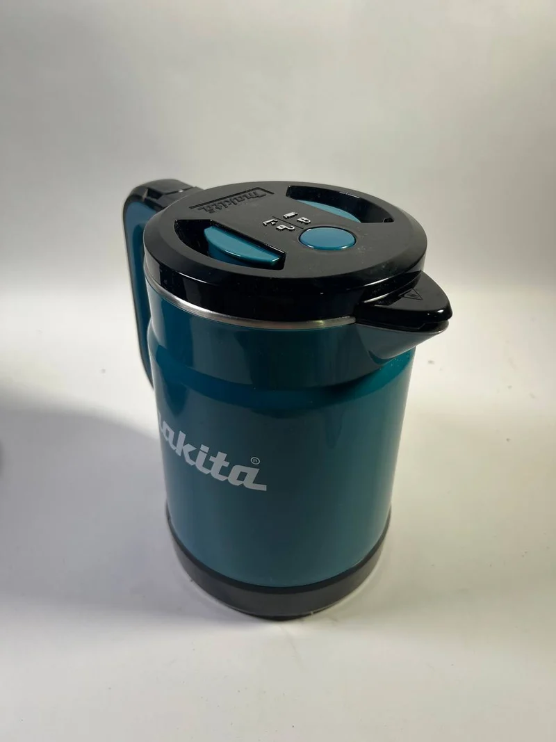 Makita DKT 360 Z Akku Wasserkocher 36 V ( 2x 18 V ) 0,8 L - Leicht Gebraucht