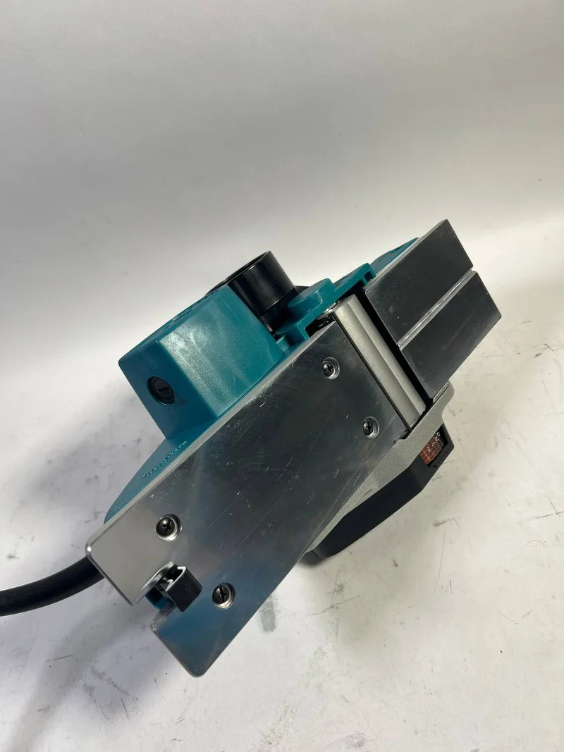 Makita KP 0800 Falzhobel Elektrohobel Hobel 620 W 82 mm - Neuwertig