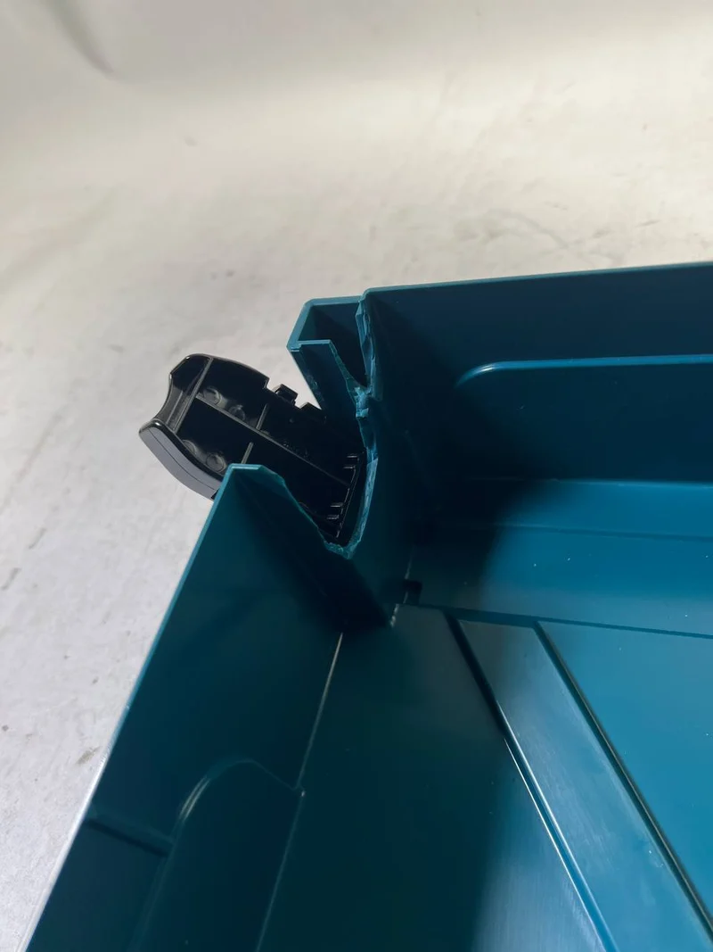 Makita MAKPAC 1 Systemkoffer Solo - ohne Einlage - Beschädigt