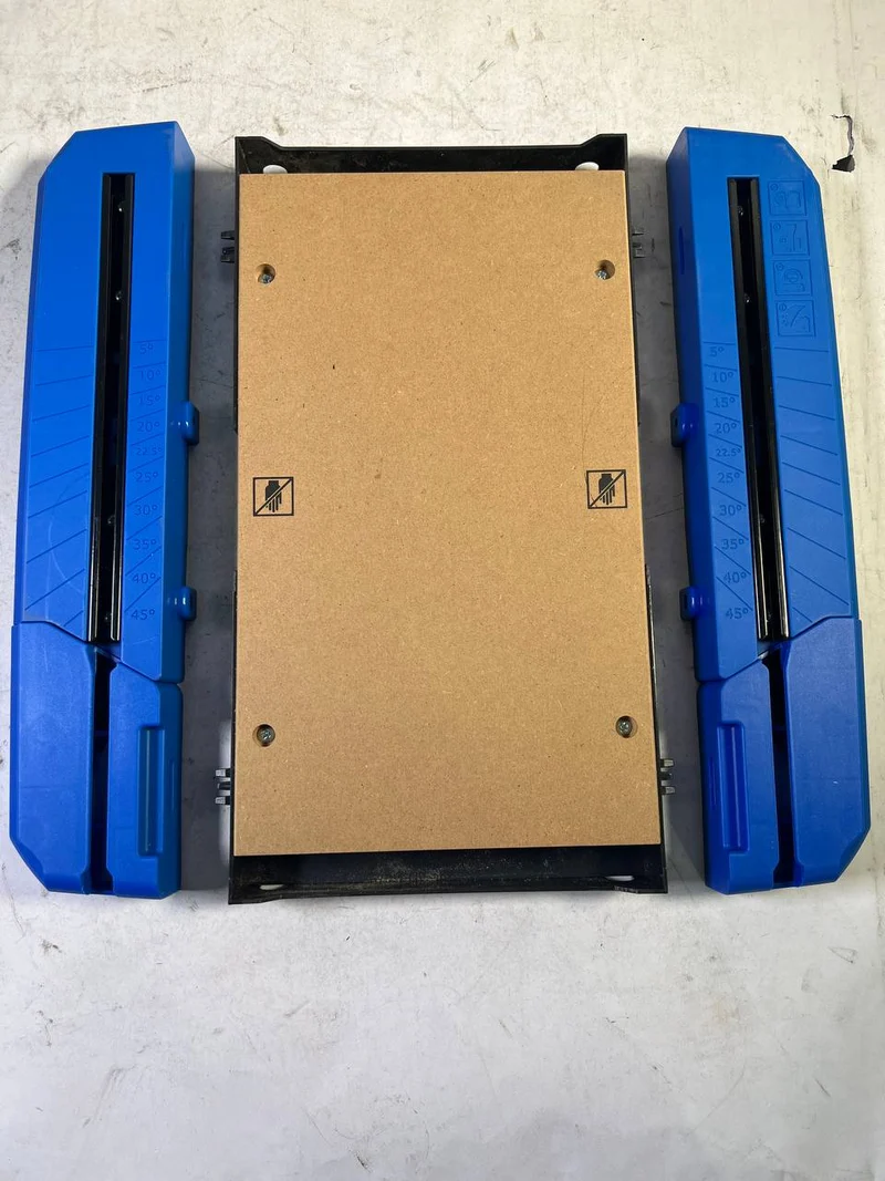 KREG Mobile Kapp und Gehrungsstation ( KMA4100-INT ) tragbar 305 x 38 mm - für Handkreissägen - Leicht Gebraucht