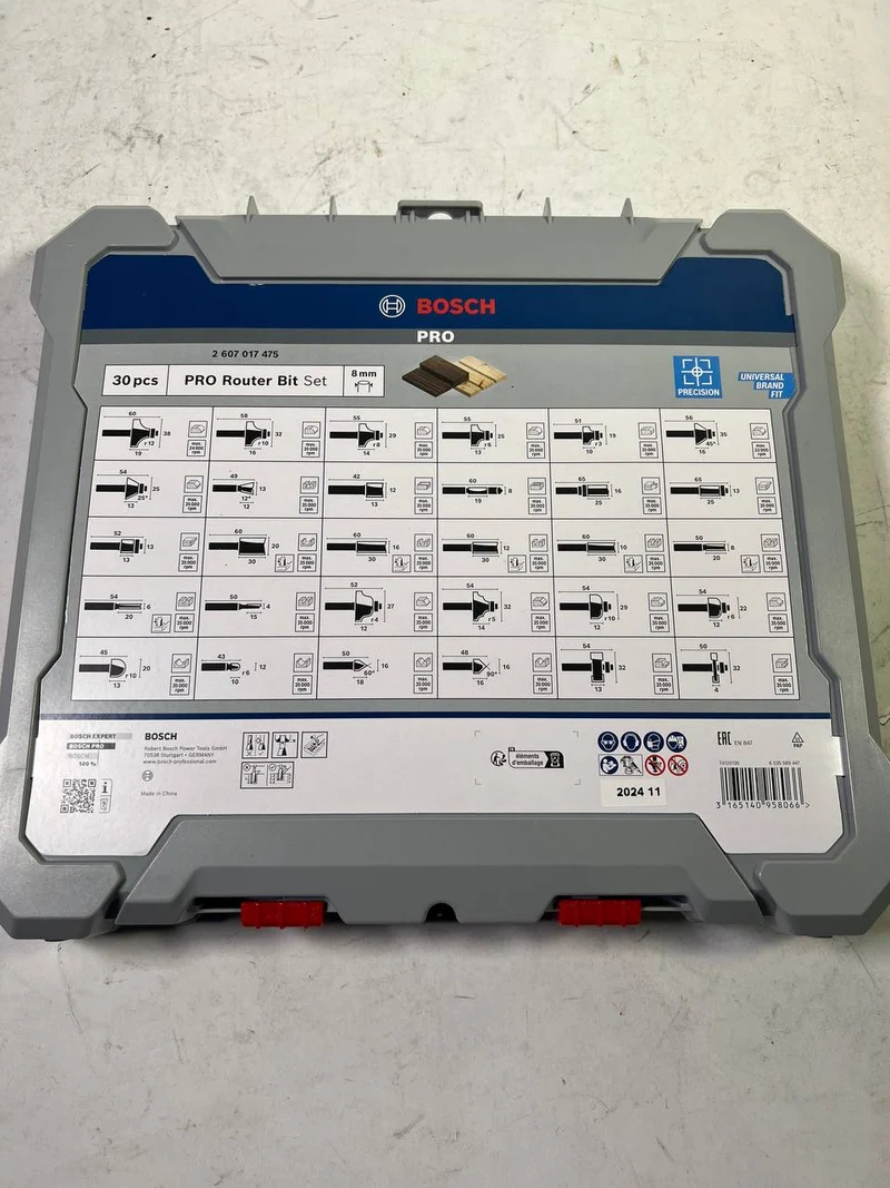 Bosch Mixed Fräser Set 8 mm 30 tlg. + Koffer ( 2607017475 ) für Oberfräsen mit Rundschaft - Beschädigt