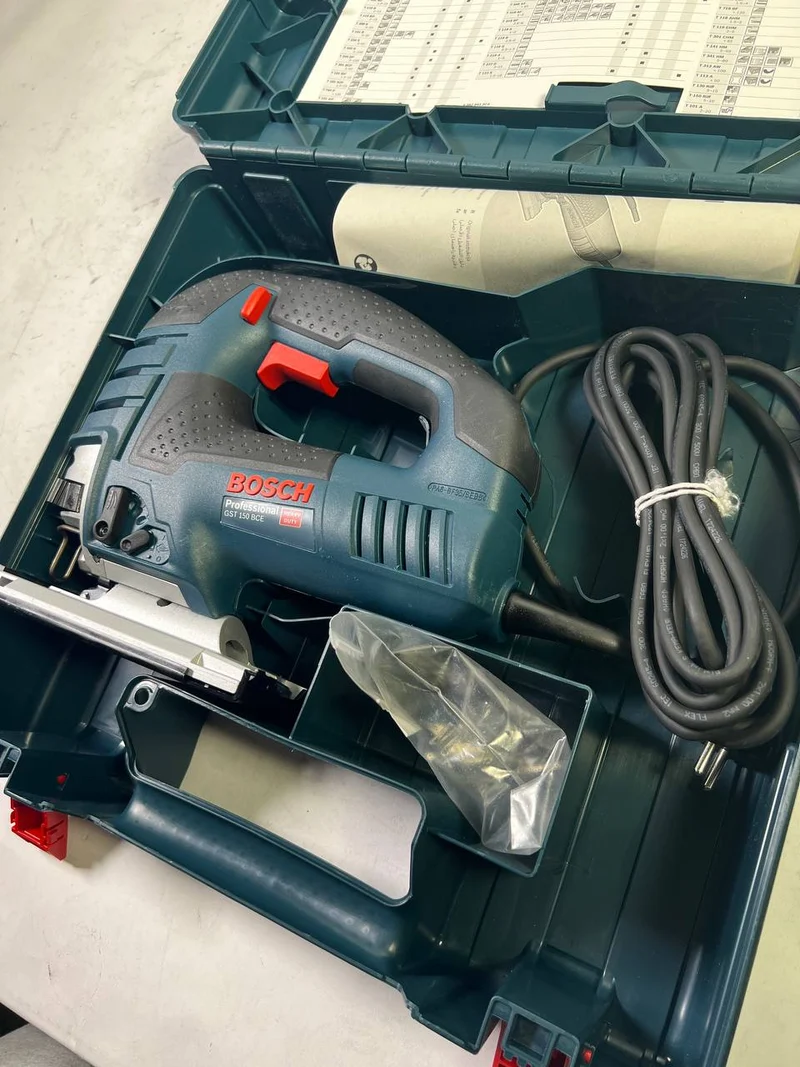 Bosch GST 150 BCE 780 W Stichsäge inkl. Transportkoffer ( 0601513000 ) - Beschädigt