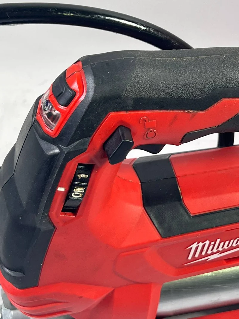 Milwaukee M18 GG-0 18 V Li-Ion Akku Fettpresse Solo - Reparaturgerät