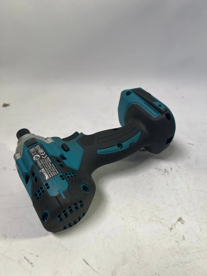 Makita DTD 156 Z Akku Schlagschrauber 18 V 155 Nm 1/4" Solo - Leicht Gebraucht