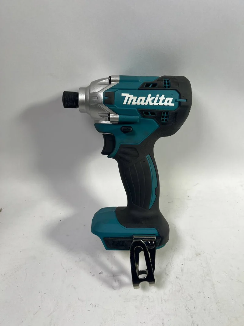 Makita DTD 156 Z Akku Schlagschrauber 18 V 155 Nm 1/4" Solo - Leicht Gebraucht