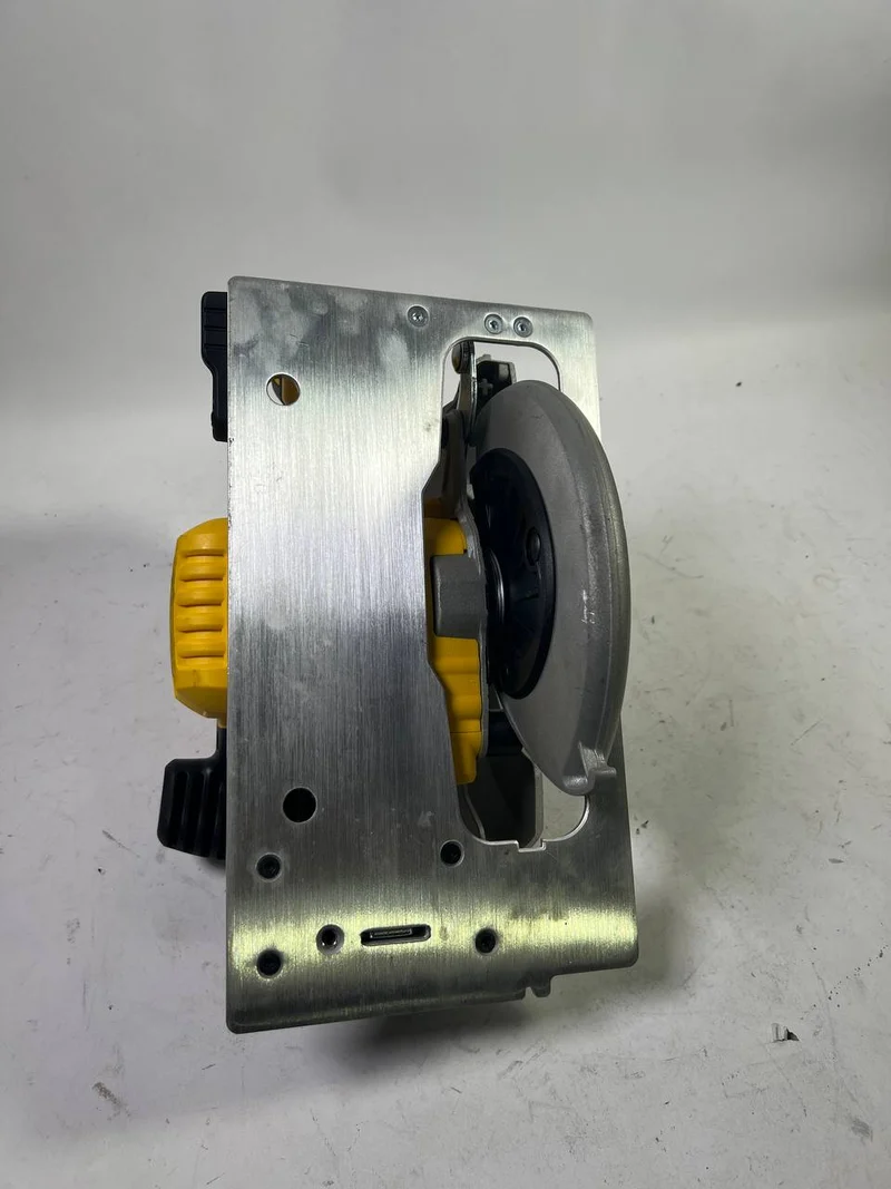 DeWalt DCS 570 N Akku Handkreissäge 18 V 184 mm Brushless Solo - „Herstellergeprüft & überholt“