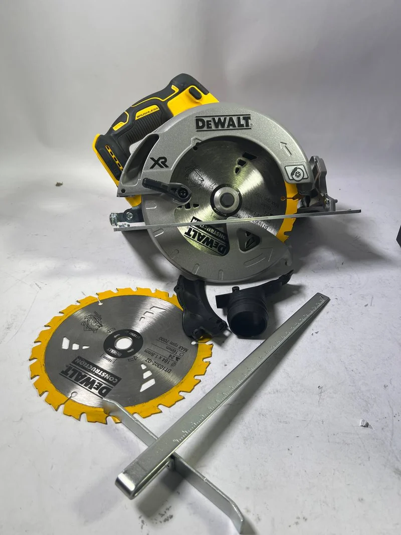 DeWalt DCS 570 N Akku Handkreissäge 18 V 184 mm Brushless Solo - Reparaturgerät