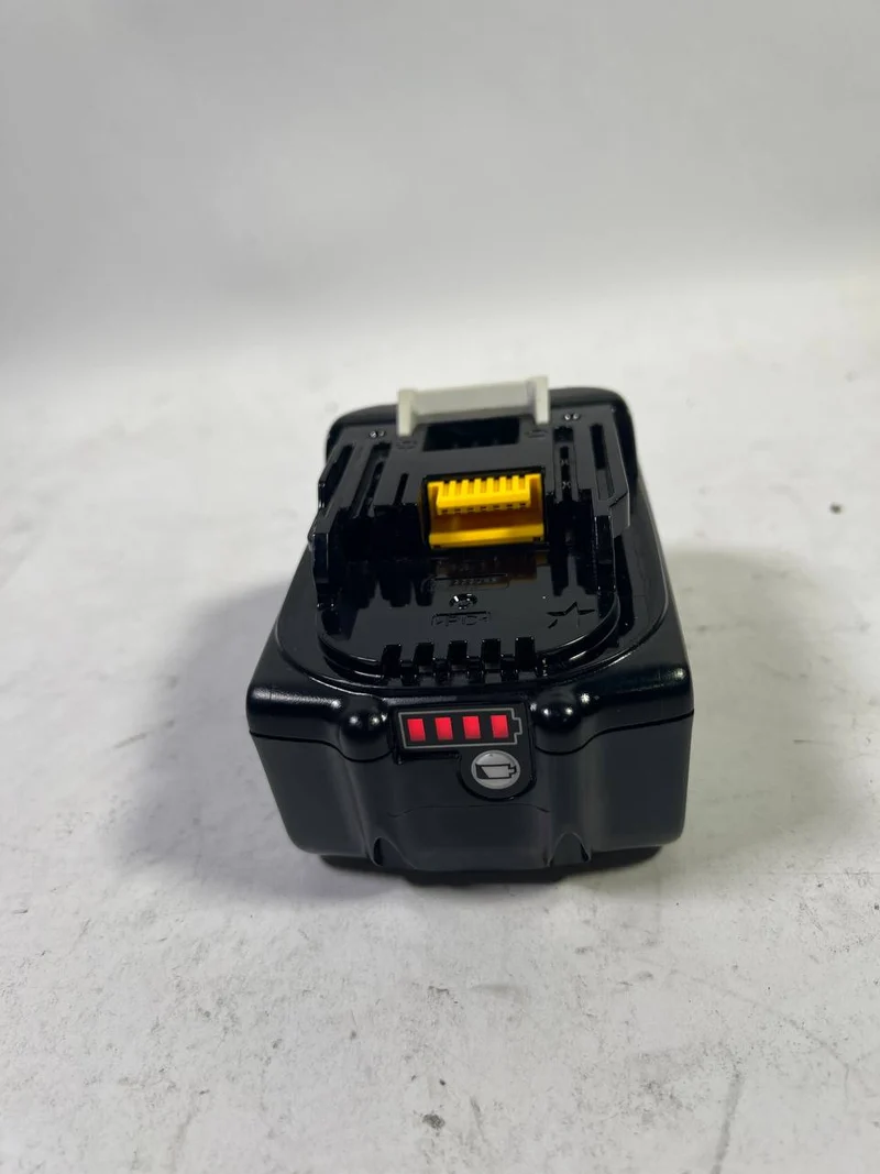 Makita BL 1840 18 V - 4 Ah / 4000 mAh Li-Ion AKKU - Leicht Gebraucht