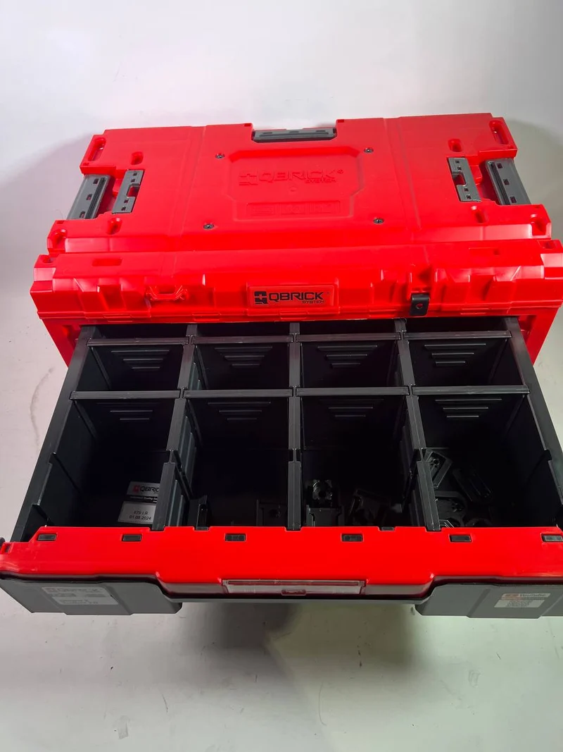 Qbrick System ONE Drawer 2 Toolbox 2.0 RED Ultra HD Custom - Beschädigt
