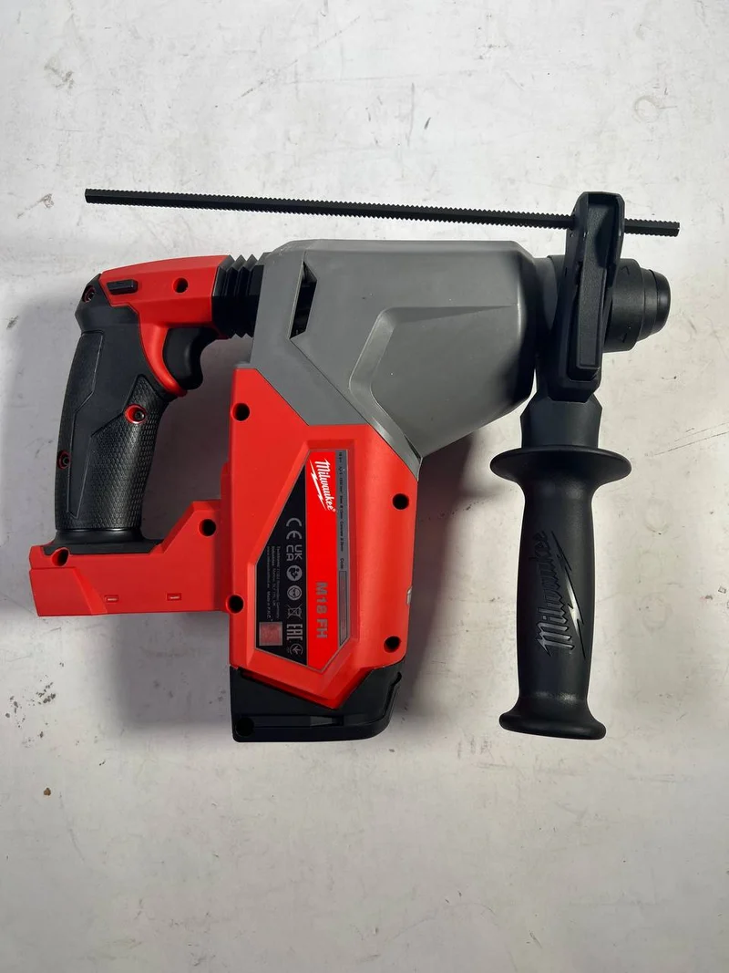 Milwaukee M18 FH-0 Akku Bohrhammer 18 V 2,5 J SDS plus Brushless ( 4933478499 ) Solo - Leicht Gebraucht