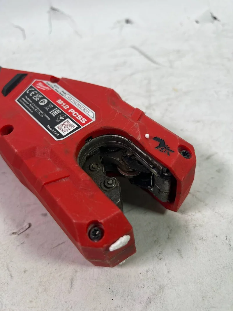 Milwaukee M12 PCSS-0 Akku Edelstahl Rohrabschneider 12 V 12 - 28 mm ( 4933479241 ) Solo - Stark Gebraucht