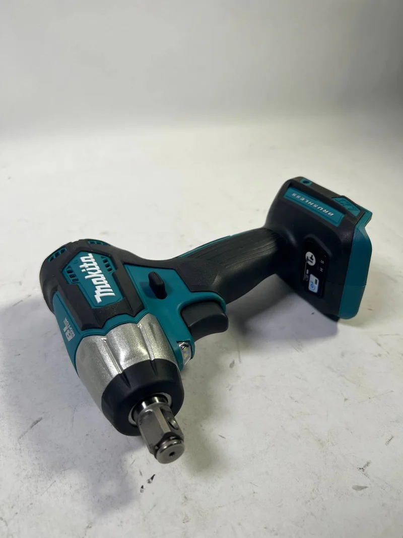 Makita DTW 181 Z Akku Schlagschrauber 18 V 210 Nm 1/2" Brushless Solo - Neuwertig