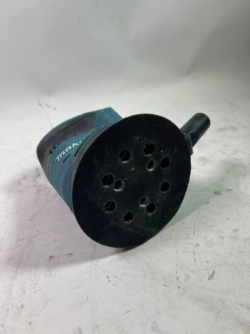 Makita DBO 180 Z Akku Exzenterschleifer 18V 125mm Solo - Leicht Gebraucht