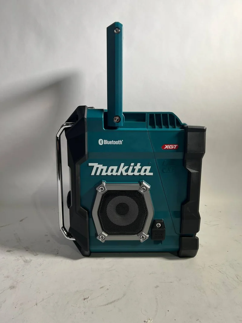 Makita MR 002 GZ Akku Radio 12 V - 40 V max CXT LXT XGT FM 3,5 mm AUX USB IP65 Solo - Unvollständig