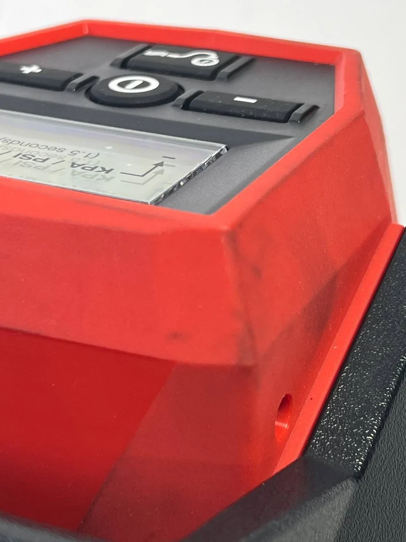 Milwaukee M12 BI-0 Akku Kompressor 12 V ( 4933464124 ) Solo - ohne Akku, ohne Ladegerät - Gebraucht