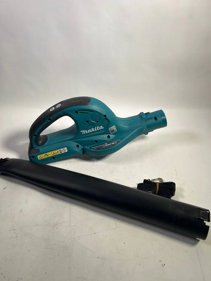 Makita DUB 361 Z 2x 18 V / 36 V Akku Laubbläser Gebläse Solo - ohne Zubehör, ohne Akku, ohne Ladegerät - Leicht Gebraucht