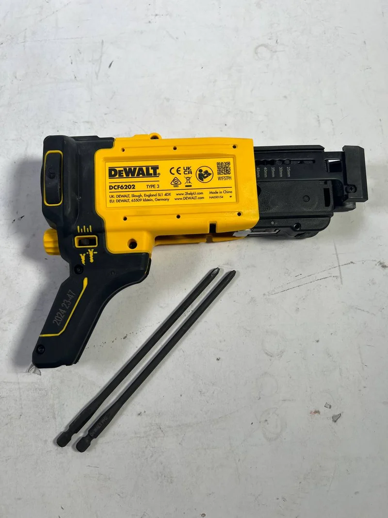 DeWalt DCF 6202 Magazinvorsatz 25 - 57 mm für Akku Schnellbauschrauber DCF 620 - Leicht Gebraucht