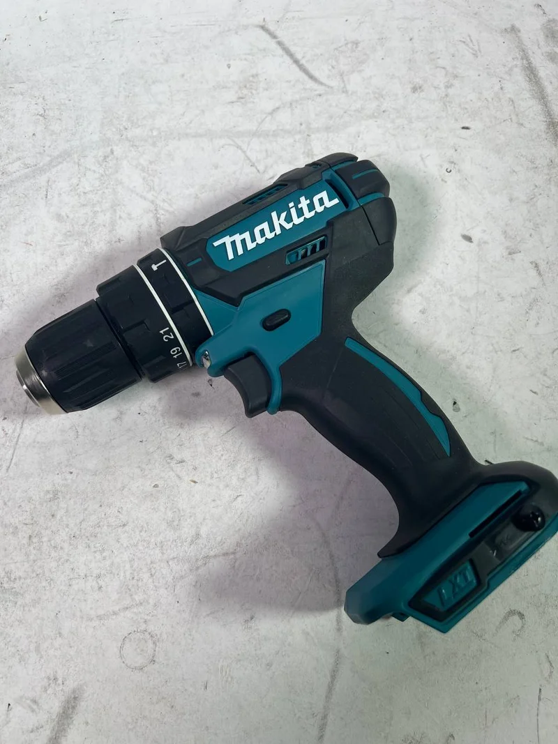 Makita DHP 482 Z Schlagbohrschrauber 18 V - Neuwertig