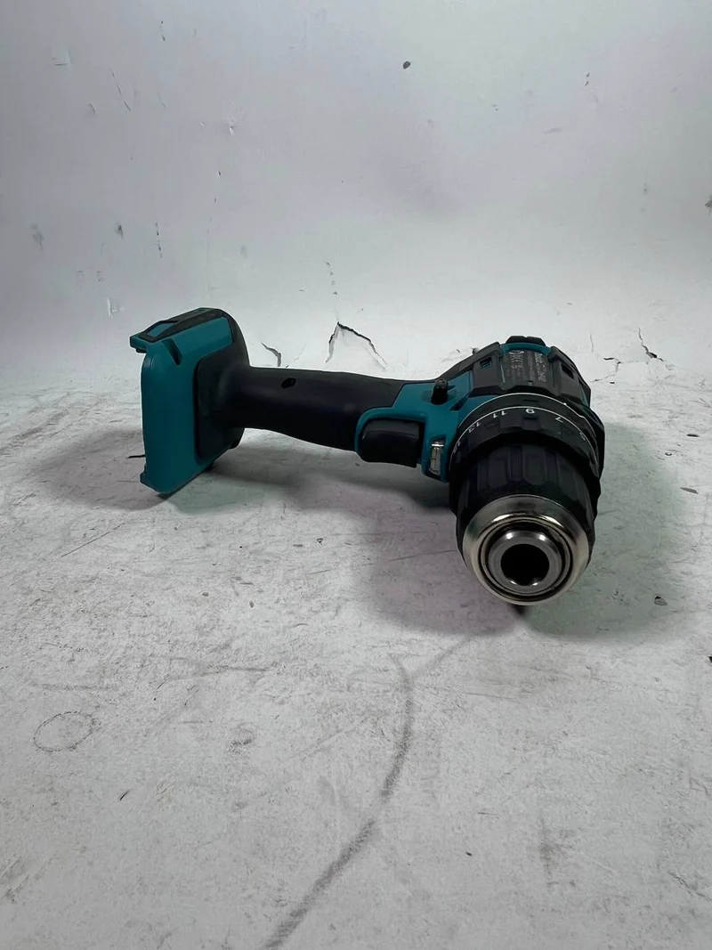 Makita DHP 482 Z Schlagbohrschrauber 18 V - Neuwertig