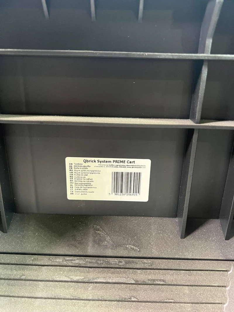 Qbrick System PRIME Cart Trolley stapelbar 590 x 425 x 660 mm 37 l IP66 100 kg belastbar mit Doppelteleskopstiel aus Aluminium - Leicht Gebraucht