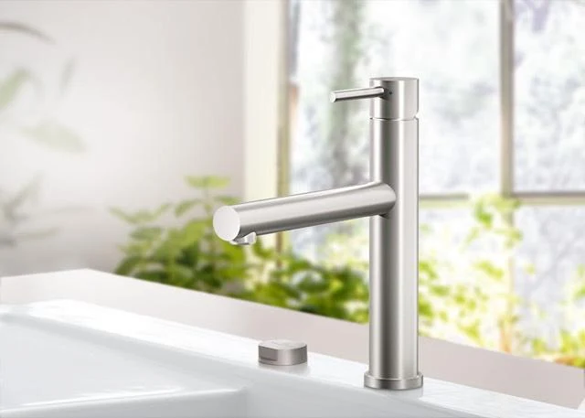 Villeroy & Boch Como Sky Einhand-Spültischbatterie aus Edelstahl, poliert