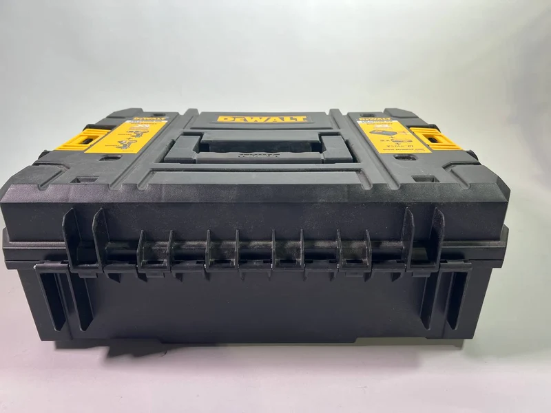 DeWalt Werkzeug Koffer TSTAK für DeWalt Akkuschrauber 18 V für 3,0 / 4,0 / 5,0 AH Akkus - Neuwertig