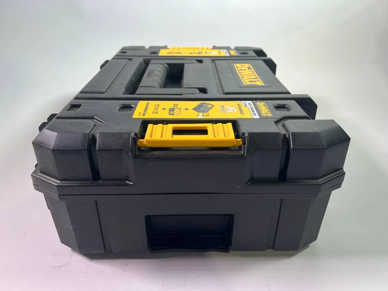 DeWalt Werkzeug Koffer TSTAK für DeWalt Akkuschrauber 18 V für 3,0 / 4,0 / 5,0 AH Akkus - Neuwertig