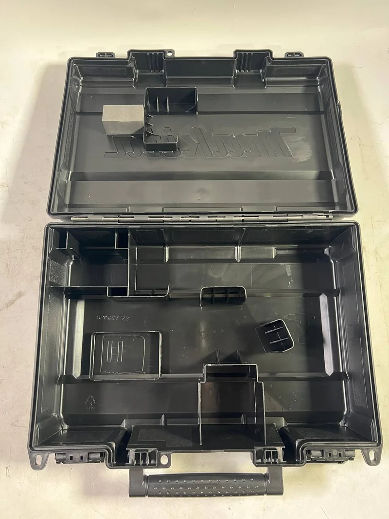 Makita Werkzeug Koffer 420 x 310 x 125 mm Schwarz für Schlagbohrschrauber DHP487 / Bohrschrauber DDF487 - Beschädigt