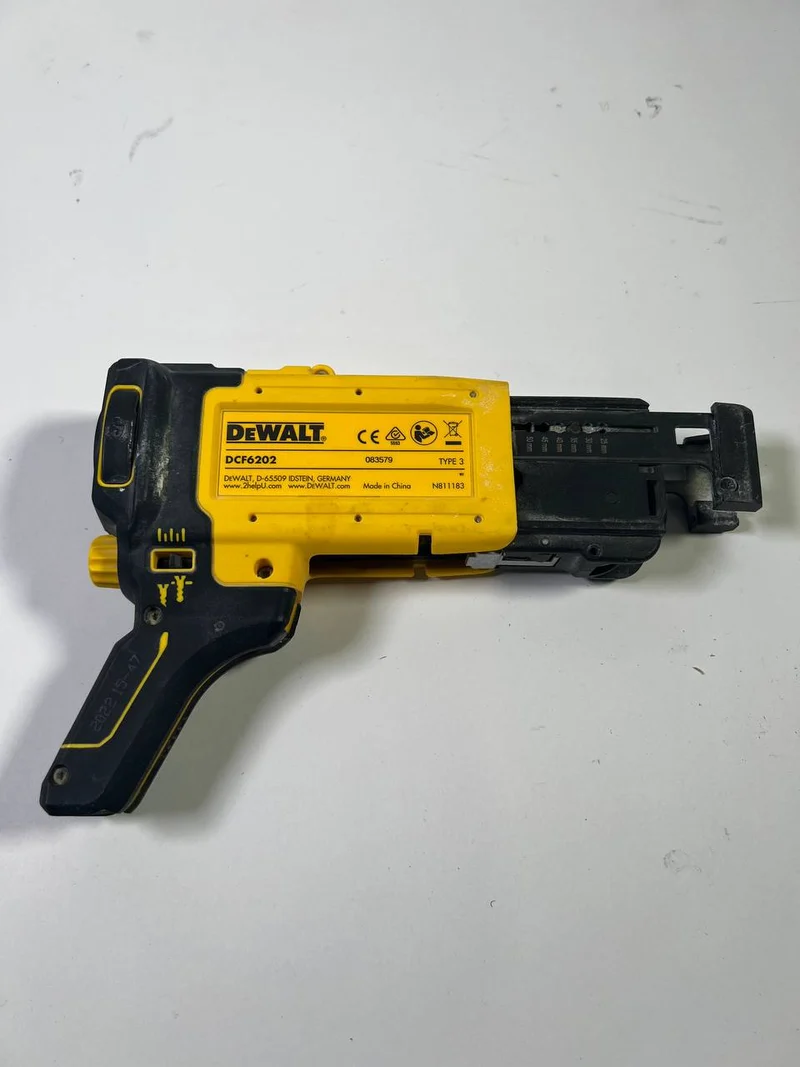 DeWalt DCF 6202 Magazinvorsatz 25 - 57 mm für Akku Schnellbauschrauber DCF 620 - Stark Gebraucht