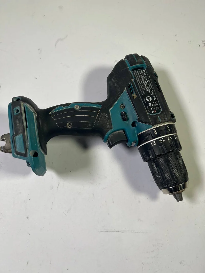 Makita DHP 482 Z Akku Schlagbohrschrauber 18 V 62 Nm Solo - Stark Gebraucht
