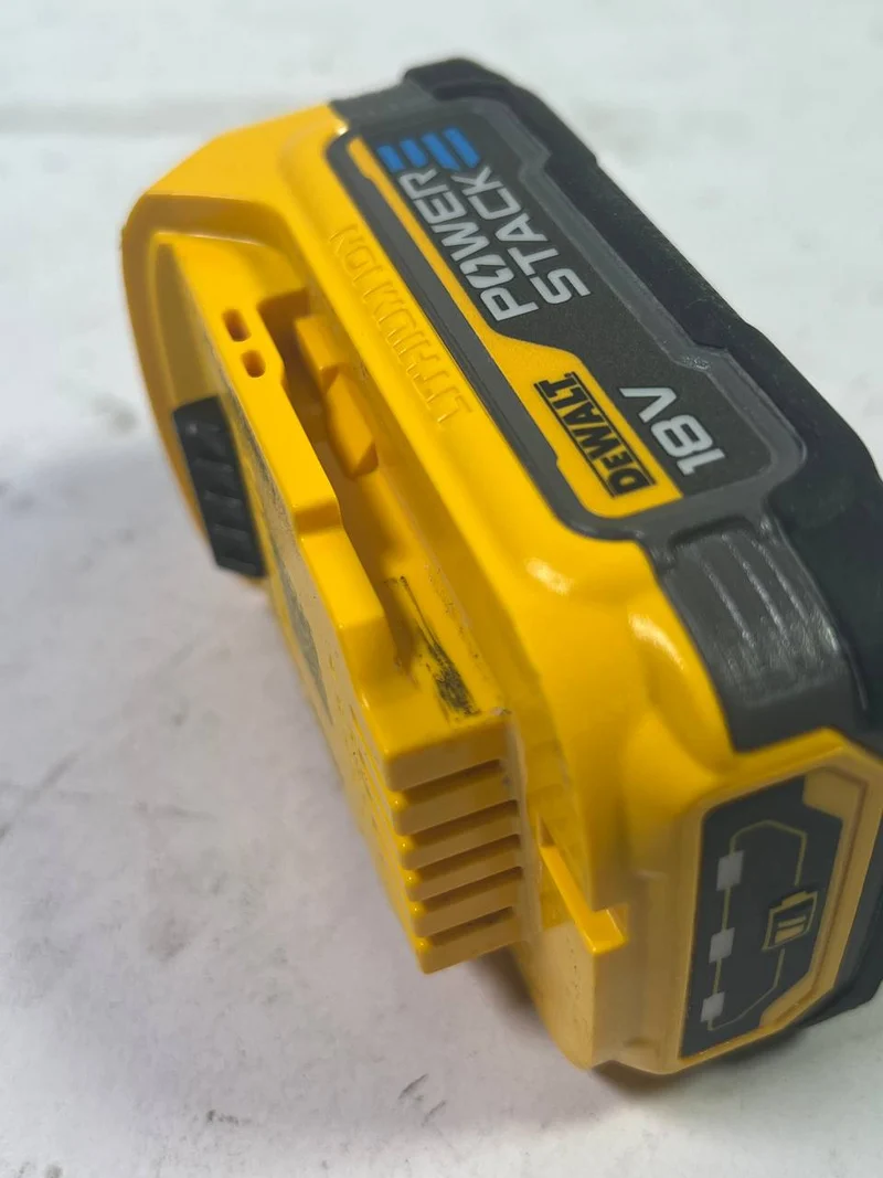 DeWalt DCBP 034 Powerstack Akku 18 V 1,7 Ah / 1700 mAh XR Li-Ion - Gebraucht