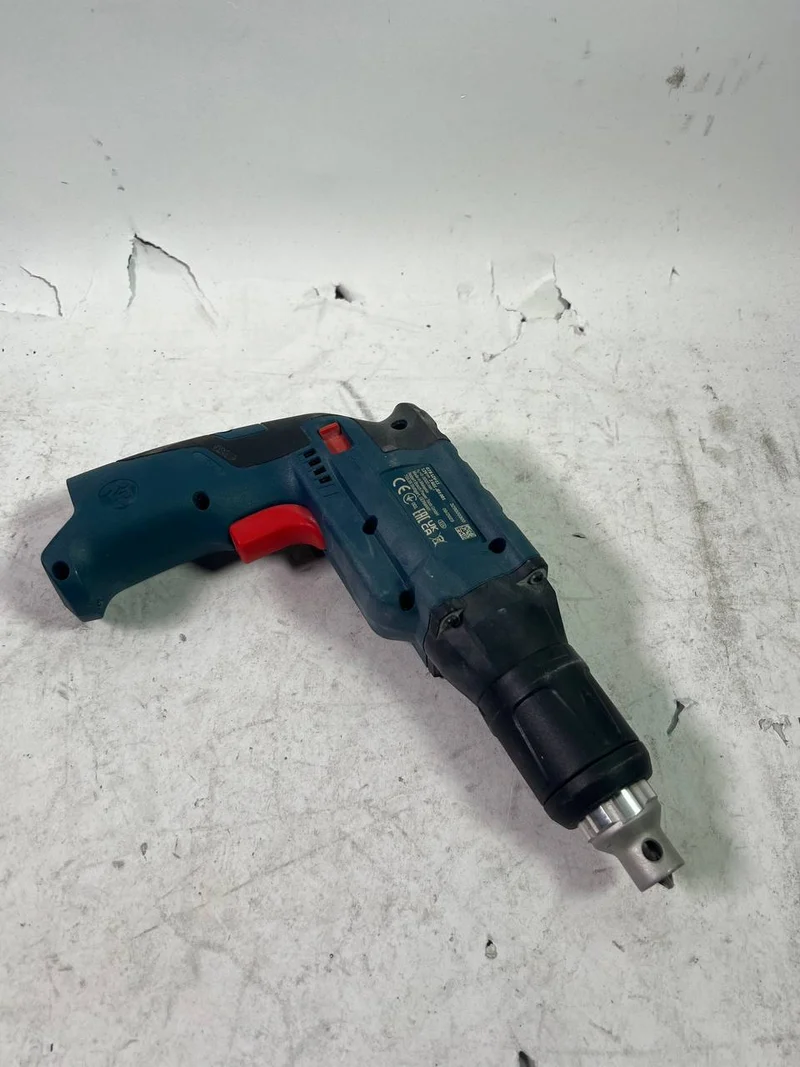 Bosch GTB 12V-11 Akku Trockenbauschrauber 12V 11Nm Solo ( 06019E4003 ) + L-Boxx - Gebraucht