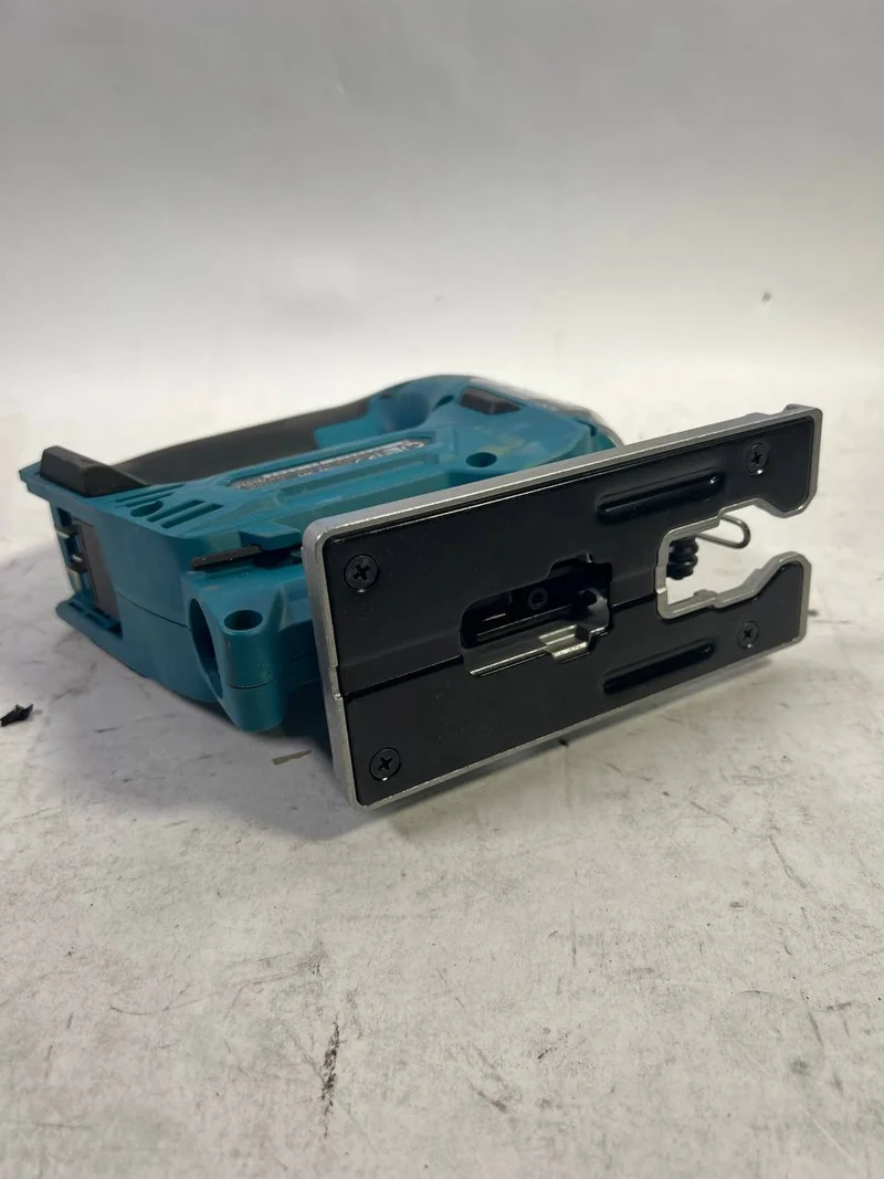 Makita JV 101 DZ Akku Stichsäge 12 V max. 65 mm Solo - ohne Akku, ohne Ladegerät - Leicht Gebraucht