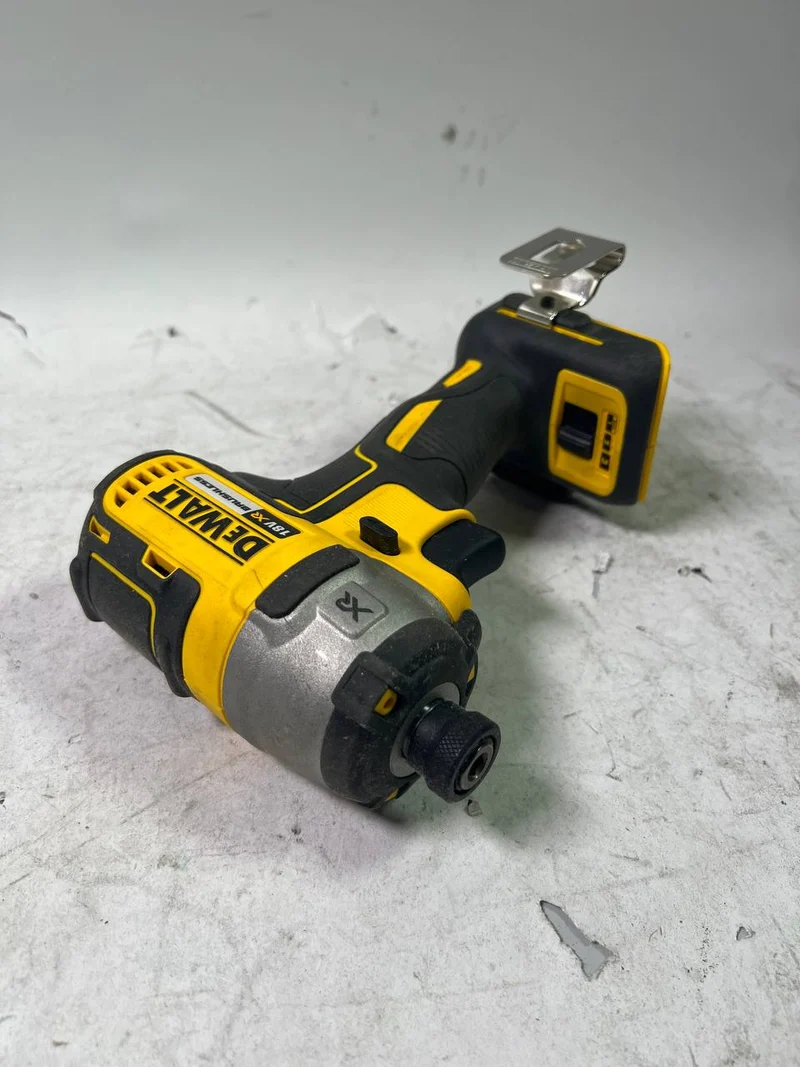DeWalt DCF 887 N Akku Schlagschrauber 18V 205Nm 1/4" Brushless - Reparaturgerät