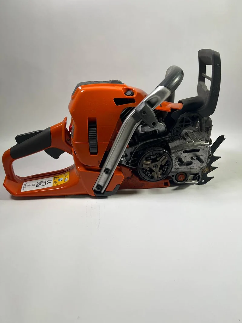 Husqvarna 560 XP Benzin Motorsäge Kettensäge 59,8 cm³ 3,5 kW 45 cm 18" - Stark Gebraucht