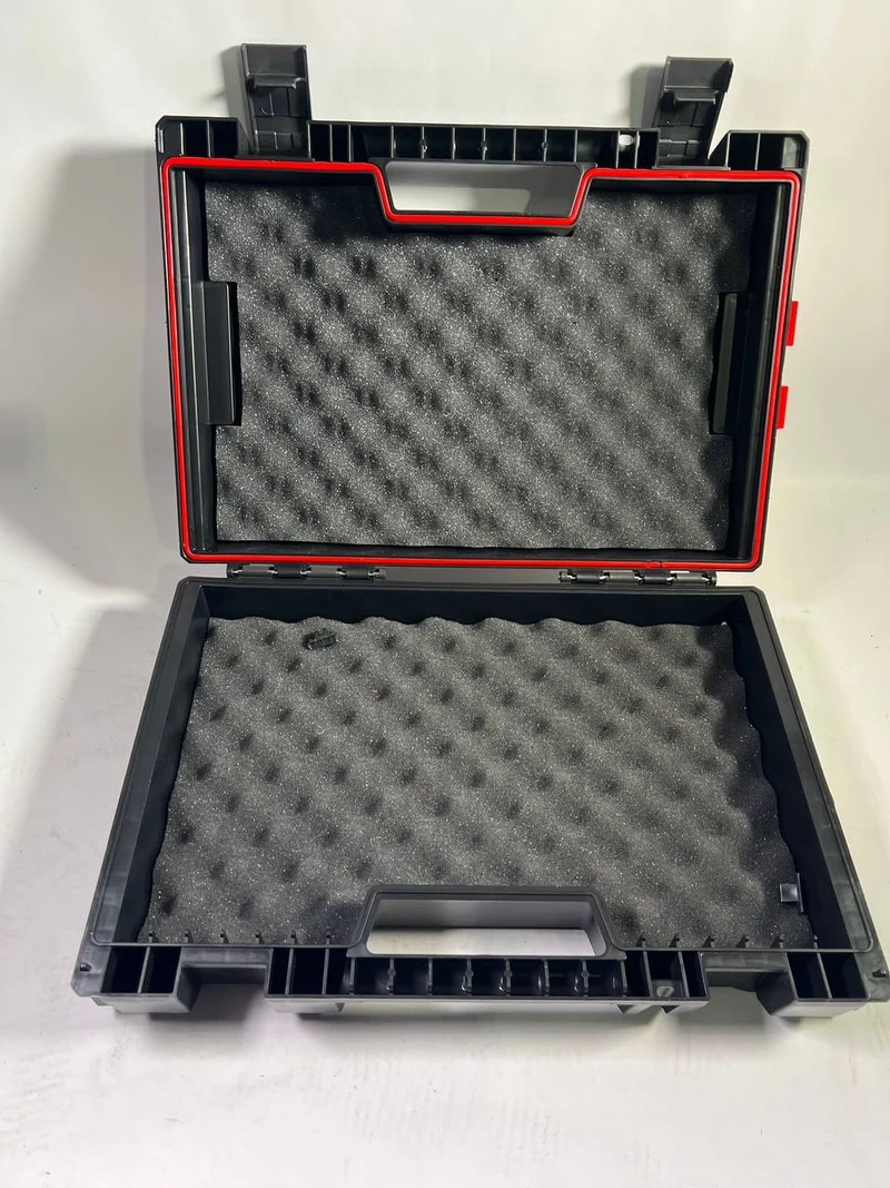 Qbrick System PRO Toolcase Protective Foam stapelbar 450 x 322 x 126 mm 11 l IP54 - Beschädigt