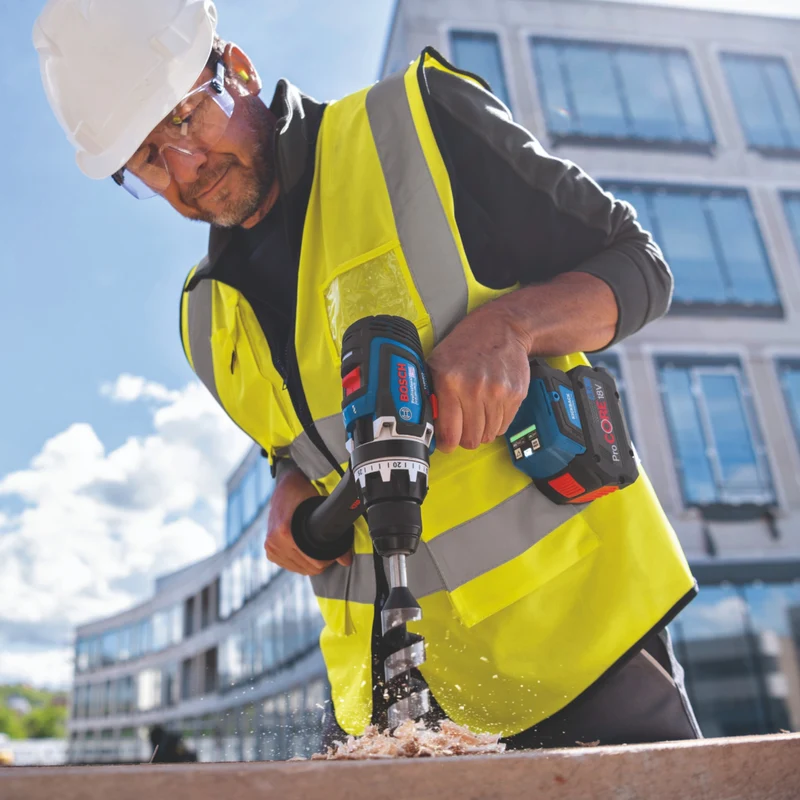 Bosch GSR 18V-150 C Professional Akku Bohrschrauber 18 V 150 Nm Brushless + 2x ProCORE Akku 5,5 Ah + Ladegerät