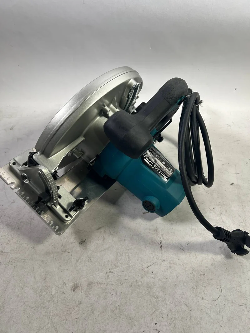 Makita HS 7601 J 1200 W Handkreissäge im Makpac mit 190 mm MForce Sägeblatt - Gebraucht