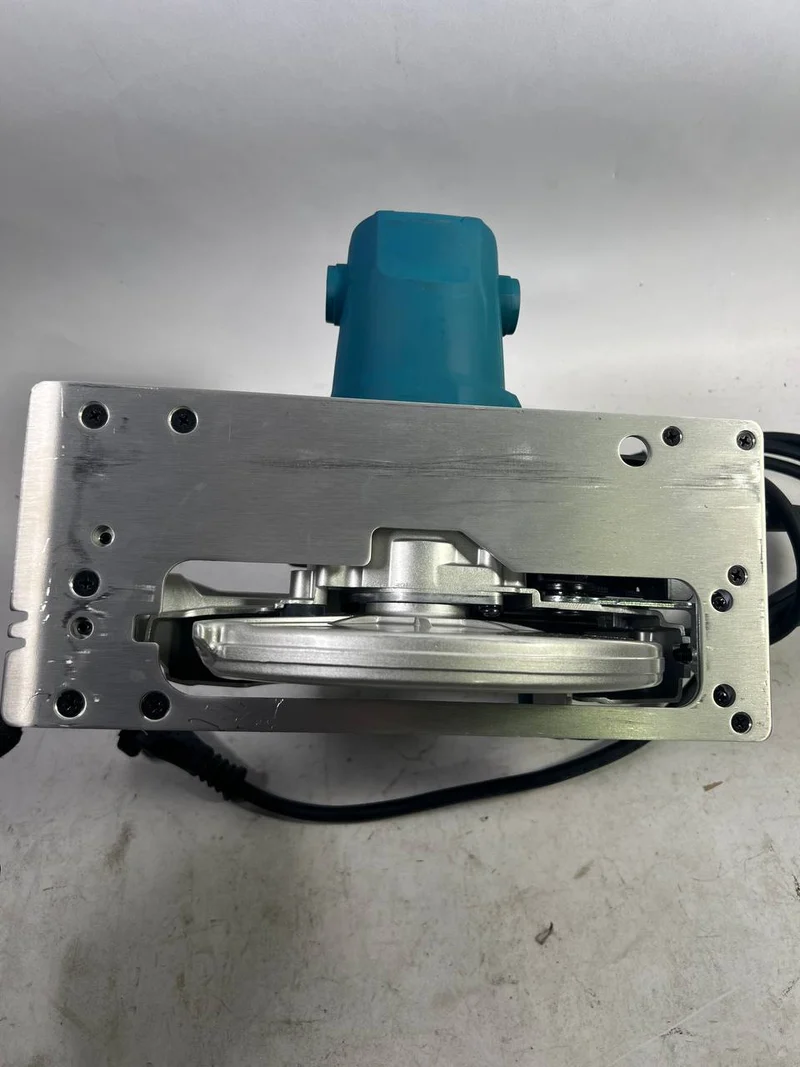 Makita HS 7601 J 1200 W Handkreissäge im Makpac mit 190 mm MForce Sägeblatt - Gebraucht