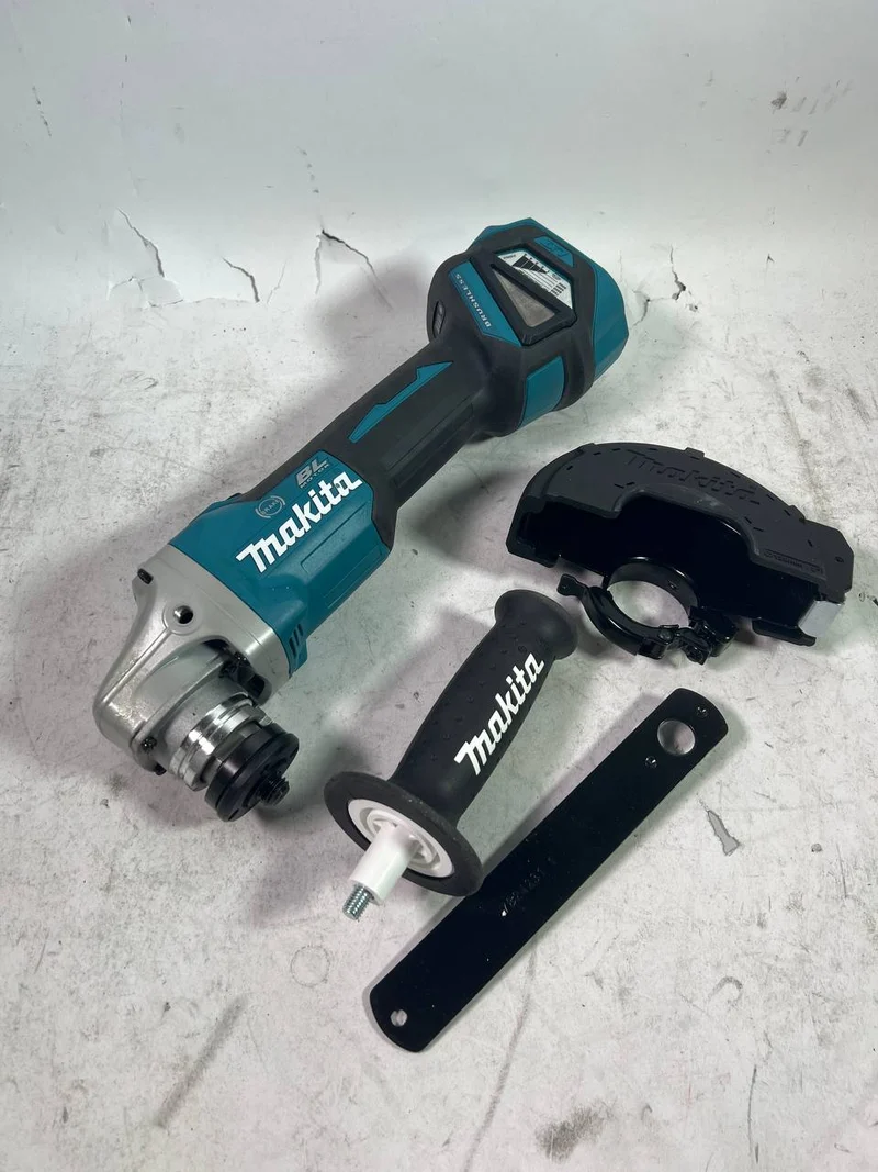 Makita DGA 513 Z Akku Winkelschleifer 18 V 125 mm Brushless - Leicht Gebraucht