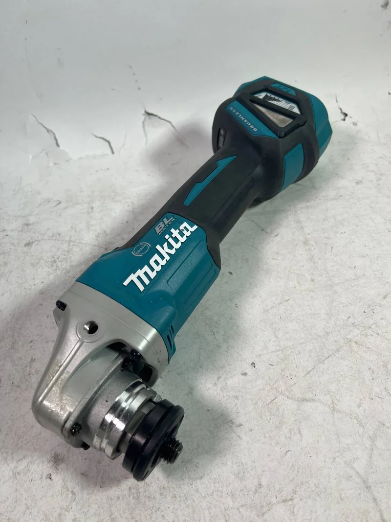 Makita DGA 513 Z Akku Winkelschleifer 18 V 125 mm Brushless - Leicht Gebraucht