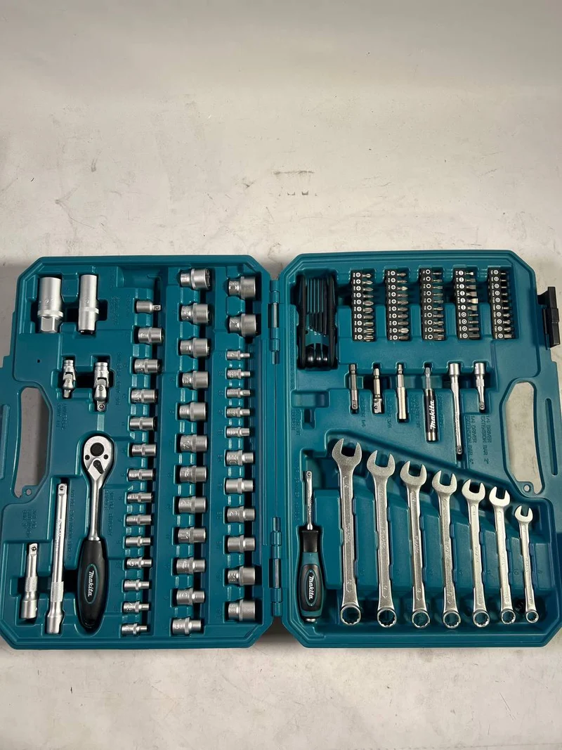 Makita Werkzeug Set. ( E-08713 ) - Unvollständig