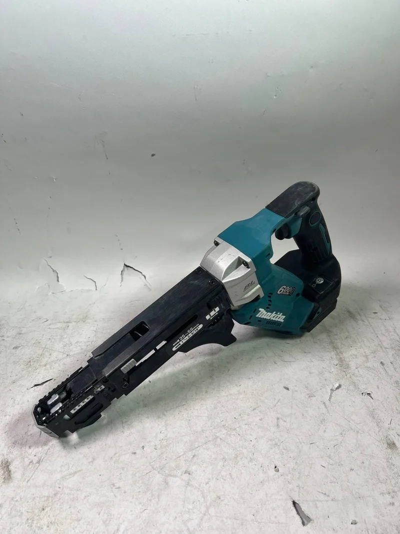 Makita DFR 551 Z Akku Magazinschrauber 18 V 25 - 55 mm Brushless Solo - Gebraucht