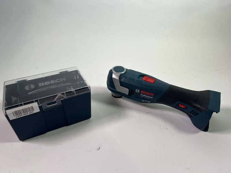 Bosch GOP 18V-34 Professional Akku Multi Cutter 18 V Starlock Plus ( 06018G2002 ) + 17 tlg. Zubehör + L-Boxx - Leicht Gebraucht