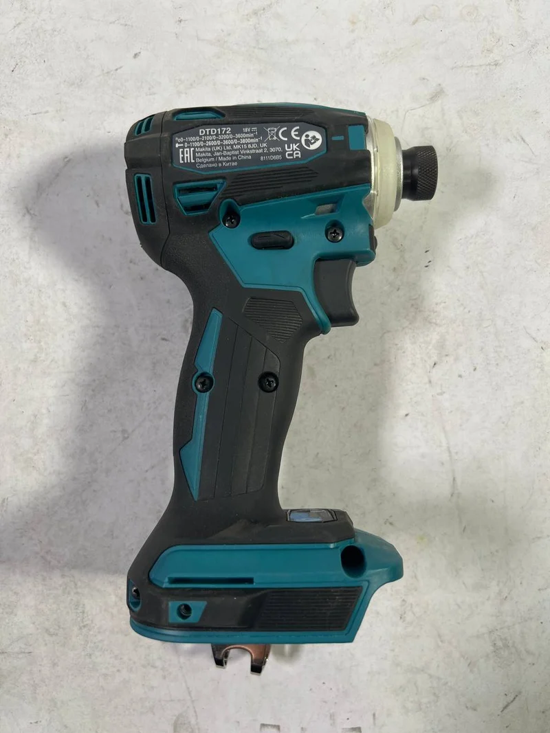 Makita DTD 172 Z Akku Schlagschrauber 18 V 180 Nm 1/4" Brushless Solo - Gebraucht