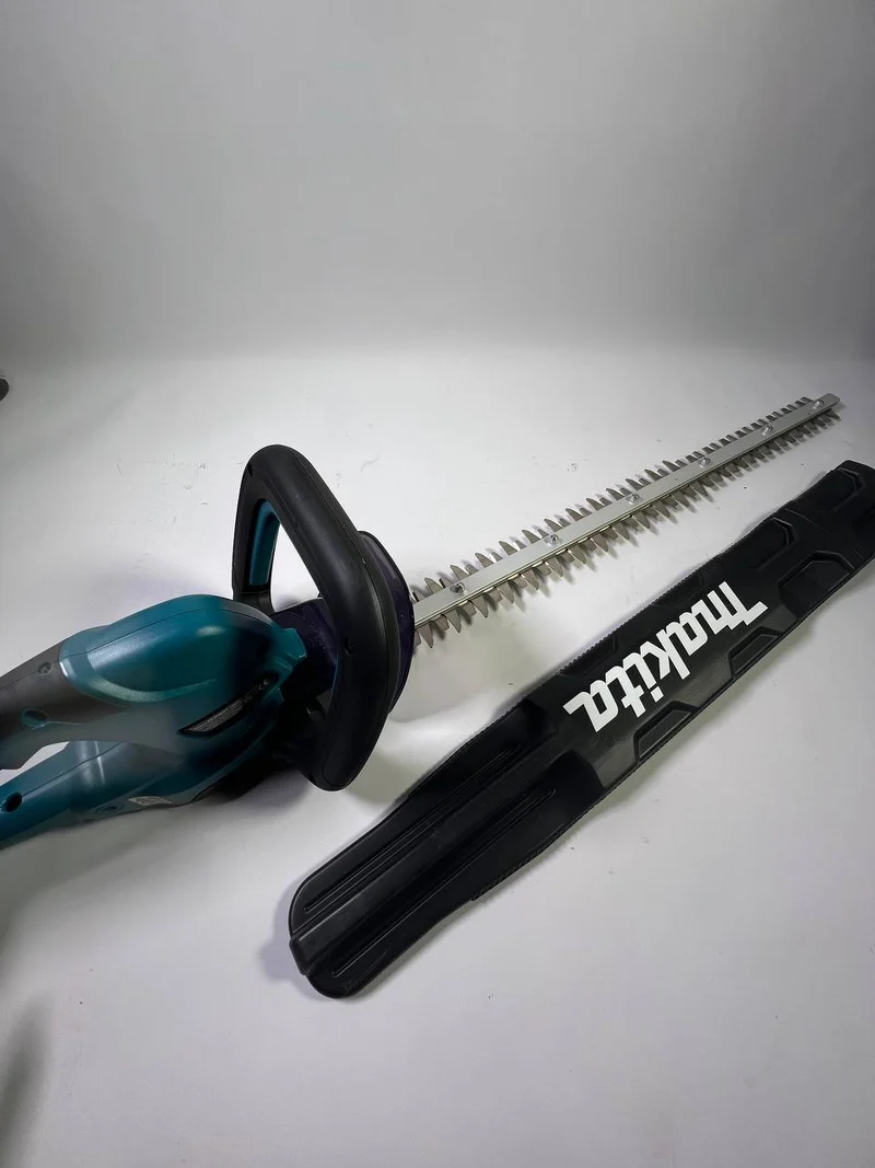 Makita DUH 607 Z Akku Heckenschere 18 V 60 cm Solo - Gebraucht