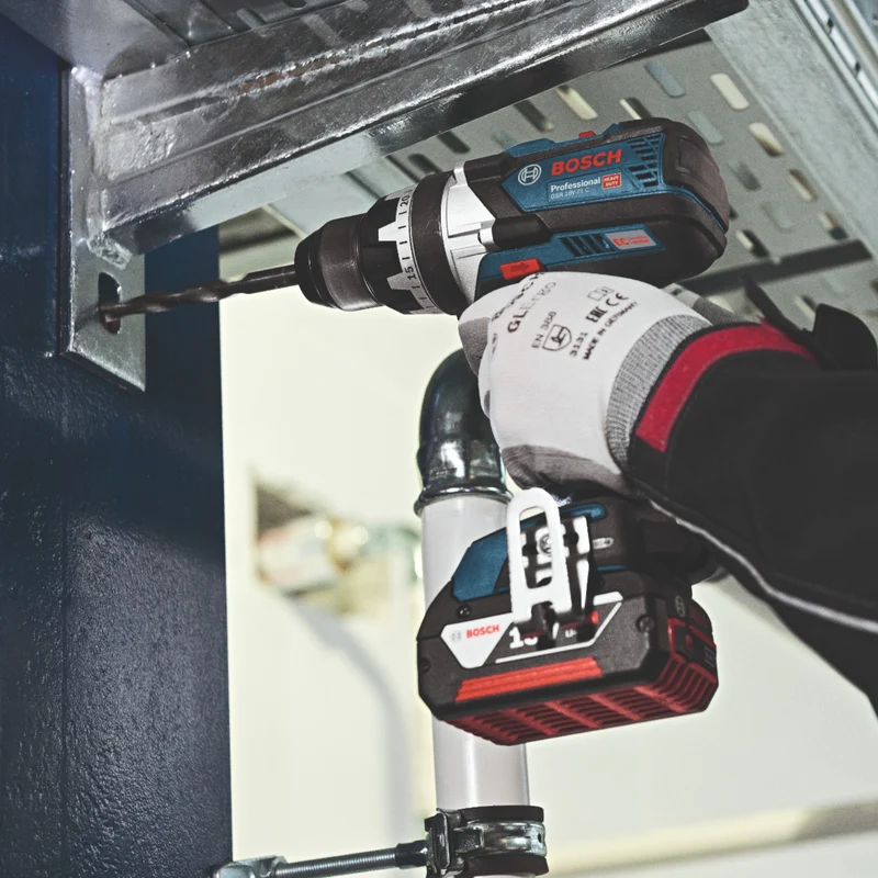 Bosch GSR 18V-110 C Professional Akku Bohrschrauber 18 V 110 Nm Brushless + 1x Akku 5,0 Ah + Ladegerät