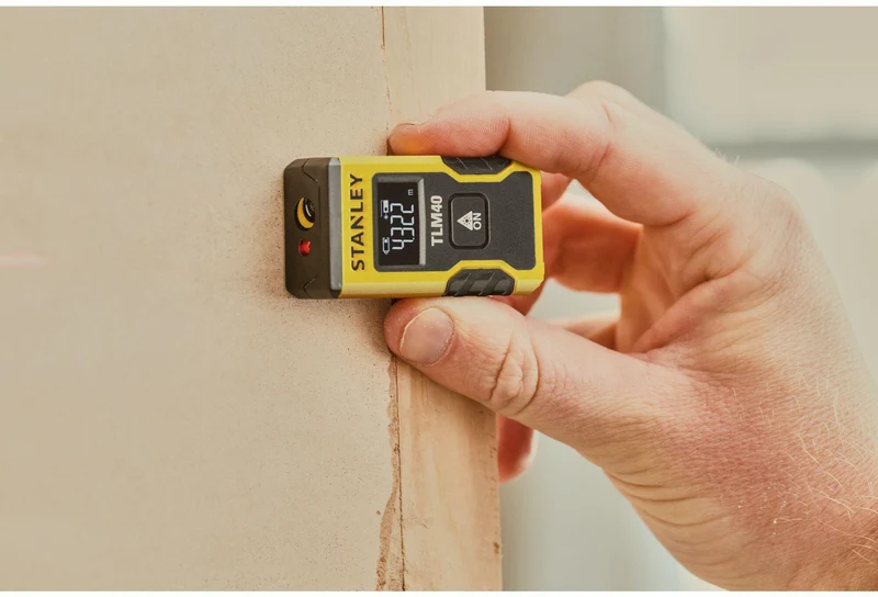 STANLEY Laserentfernungsmesser TLM 40 12 m ± 6 mm IP54 – Präzise Messung mit Ein-Knopf-Bedienung