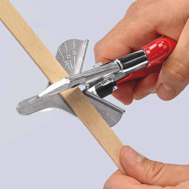 KNIPEX Gehrungsschere 215 mm – Präzise 45°-Schnitte für Kunststoff, Gummi & Holzprofile